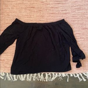 Reitmans off the shoulder